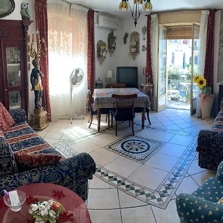 Casa Antica Savoia Apartment Taormina