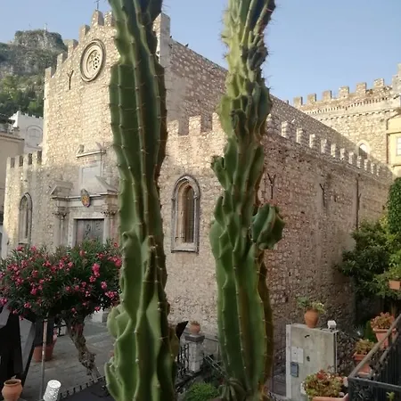 Casa Antica Savoia *