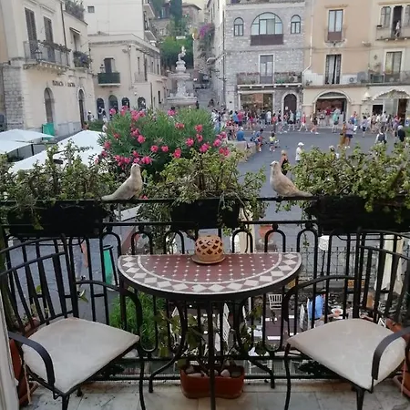 Casa Antica Savoia * Taormina