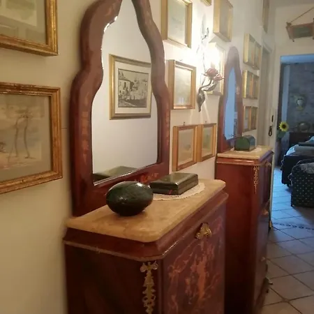 شقة Casa Antica Savoia تاورمينا