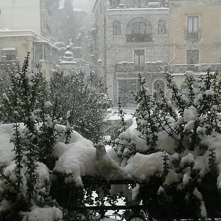 شقة Casa Antica Savoia